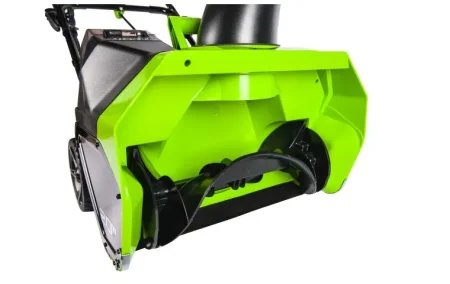 Аккумуляторная снегоуборочная машина Greenworks GD40ST 40В