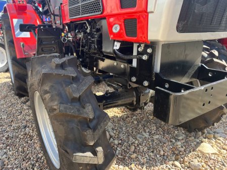Минитрактор Mitsubishi VST MT180D 4x4 4WD