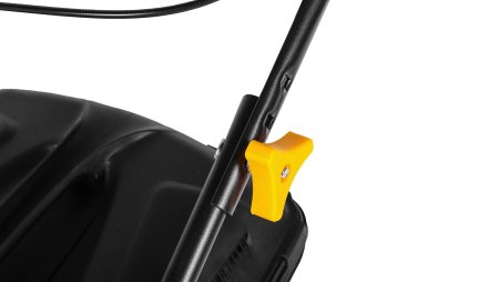 Газонокосилка CHAMPION LM4215