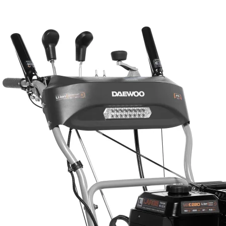Снегоуборщик бензиновый DAEWOO S 8060 Снегоуборщик бензиновый DAEWOO S 8060