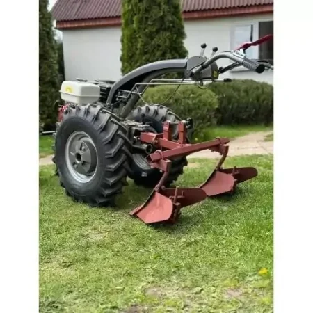 Мотоблок New Sich series Pilot Мотор Сич Honda 9 л.с  (Колеса 6-12 индия)