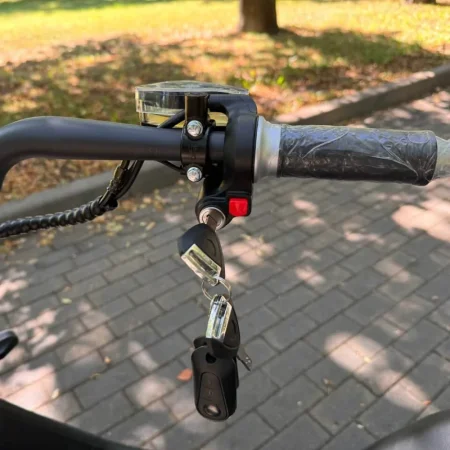 Электроскутер SmartBalance Sport (2024) Электроскутер SmartBalance Sport (2024)